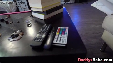 A mostohalányom egy lompos szerető kis szajha Thumb