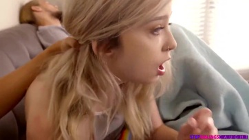 Szexéhes mostohahúg a fivérével élvezkedik és másnap kúrnak is Thumb