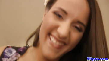 Angyali magyar spiné szívja a kolbászt a szexcastingen Thumb