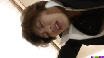 Cukimuki thaiföldi fiatal csaj lucsoktól tocsogó szúrós puncival rendesen megdugva Thumb